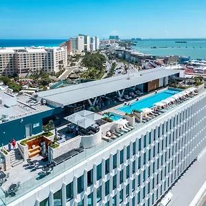 https://canopy-by-hilton-cancun-la-isla.quintano-roohotels.com